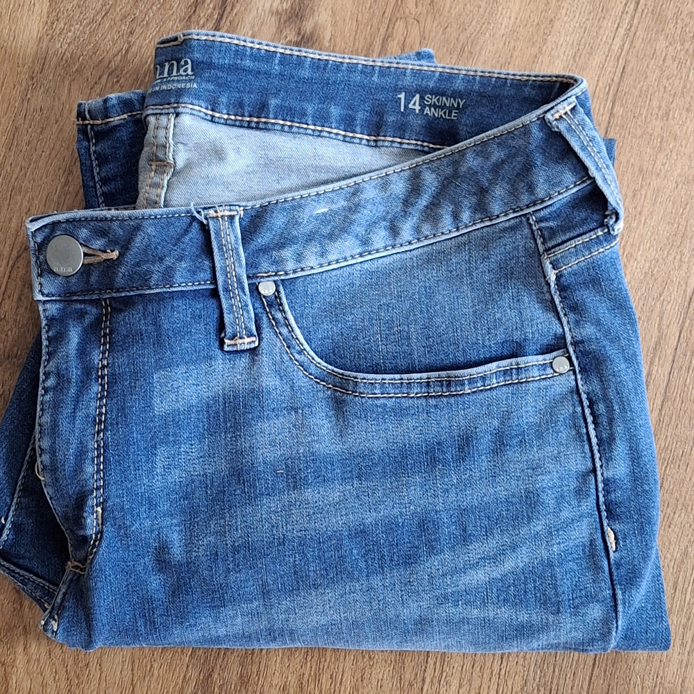 a.n.a Women's Skinny Jeans - Classic Blue